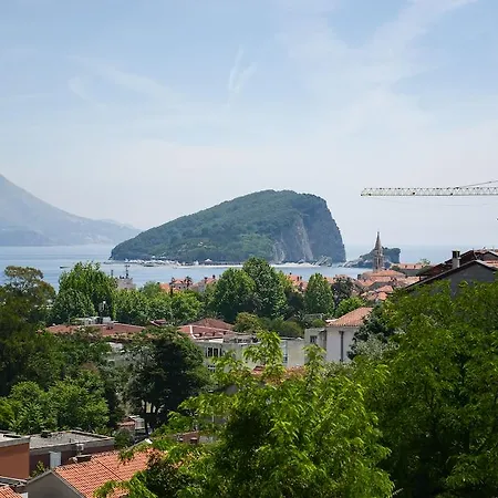 Atina Hotel Budva
