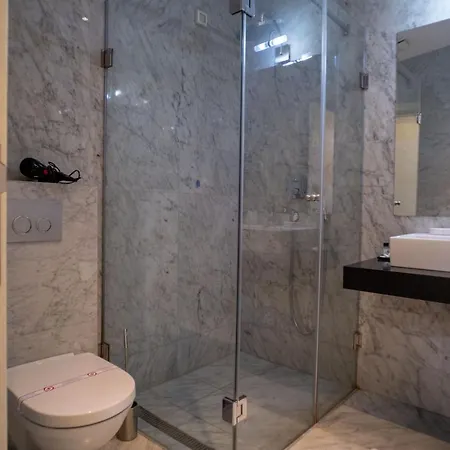 Hotel Atina 4*