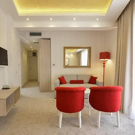 Atina Hotel 4*